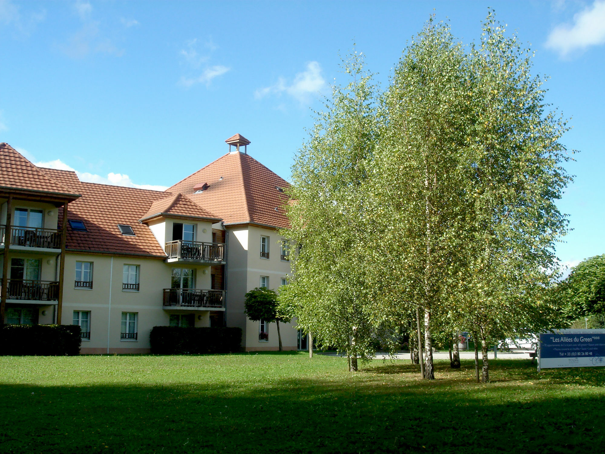 ليفيرنوا Residence Vtf Les Allees Du Green المظهر الخارجي الصورة